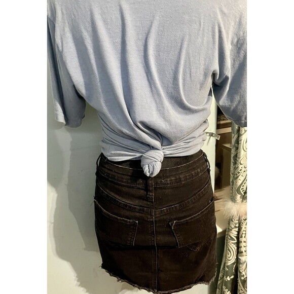 Women’s 2 Piece Outfit Size Small Van’s Men’s Med Tshirt Black Mini Skirt SzS - Picture 5 of 5